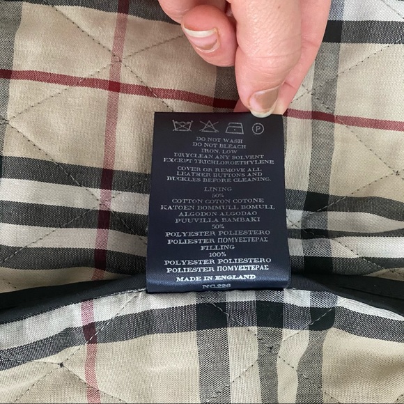 Burberry Quilted Jacket - Picture 5 of 11